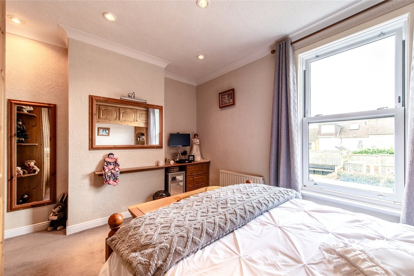 2 bedroom house for sale in Maidstone | Robinson Michael & Jackson