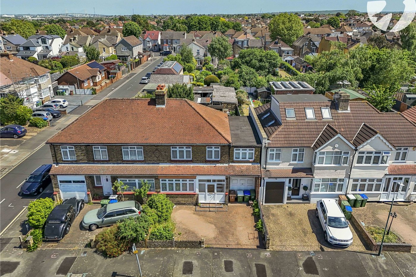 4 bedroom house for sale in Crayford | Robinson Jackson