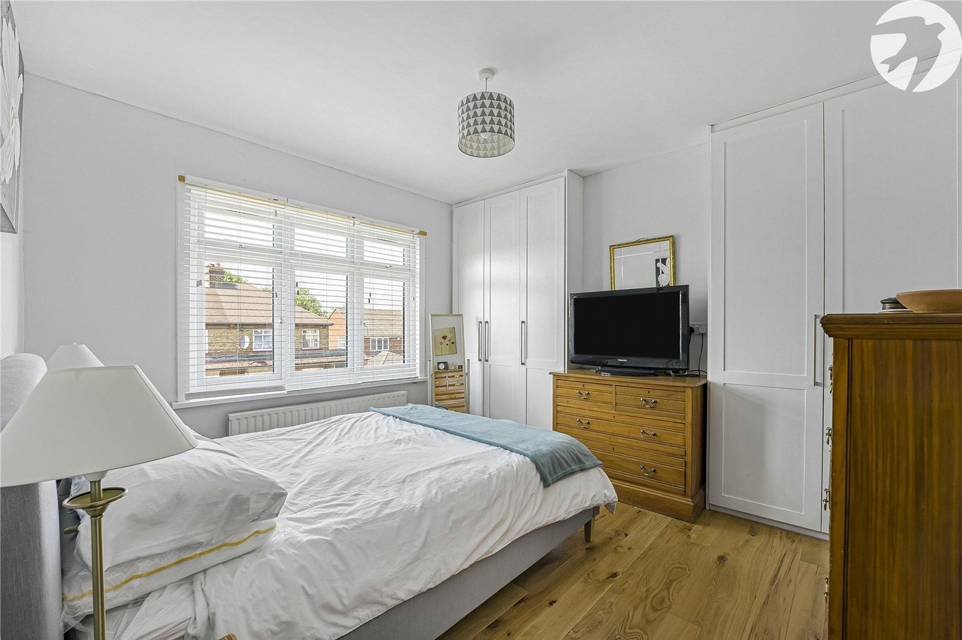 4 bedroom house for sale in Crayford | Robinson Jackson