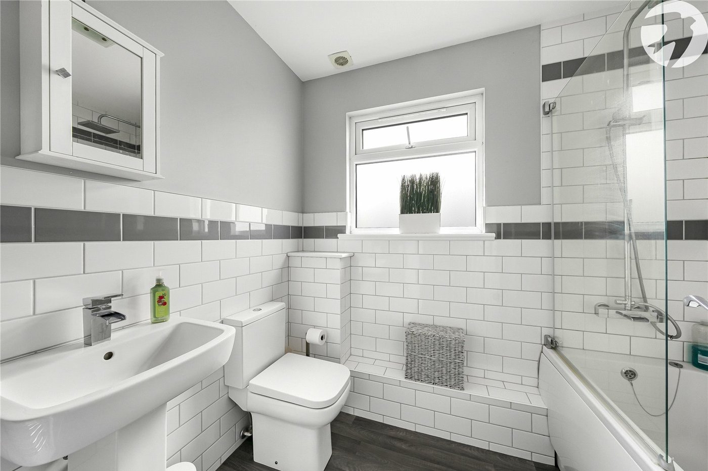 4 bedroom house for sale in West Dartford | Robinson Jackson