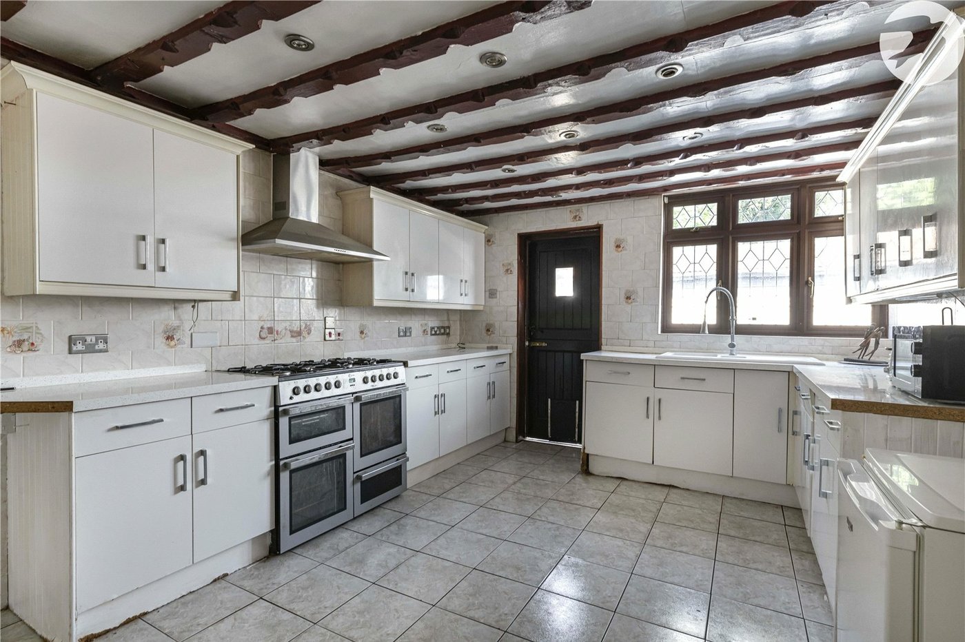 2 bedroom bungalow for sale in Swanley | Robinson Jackson