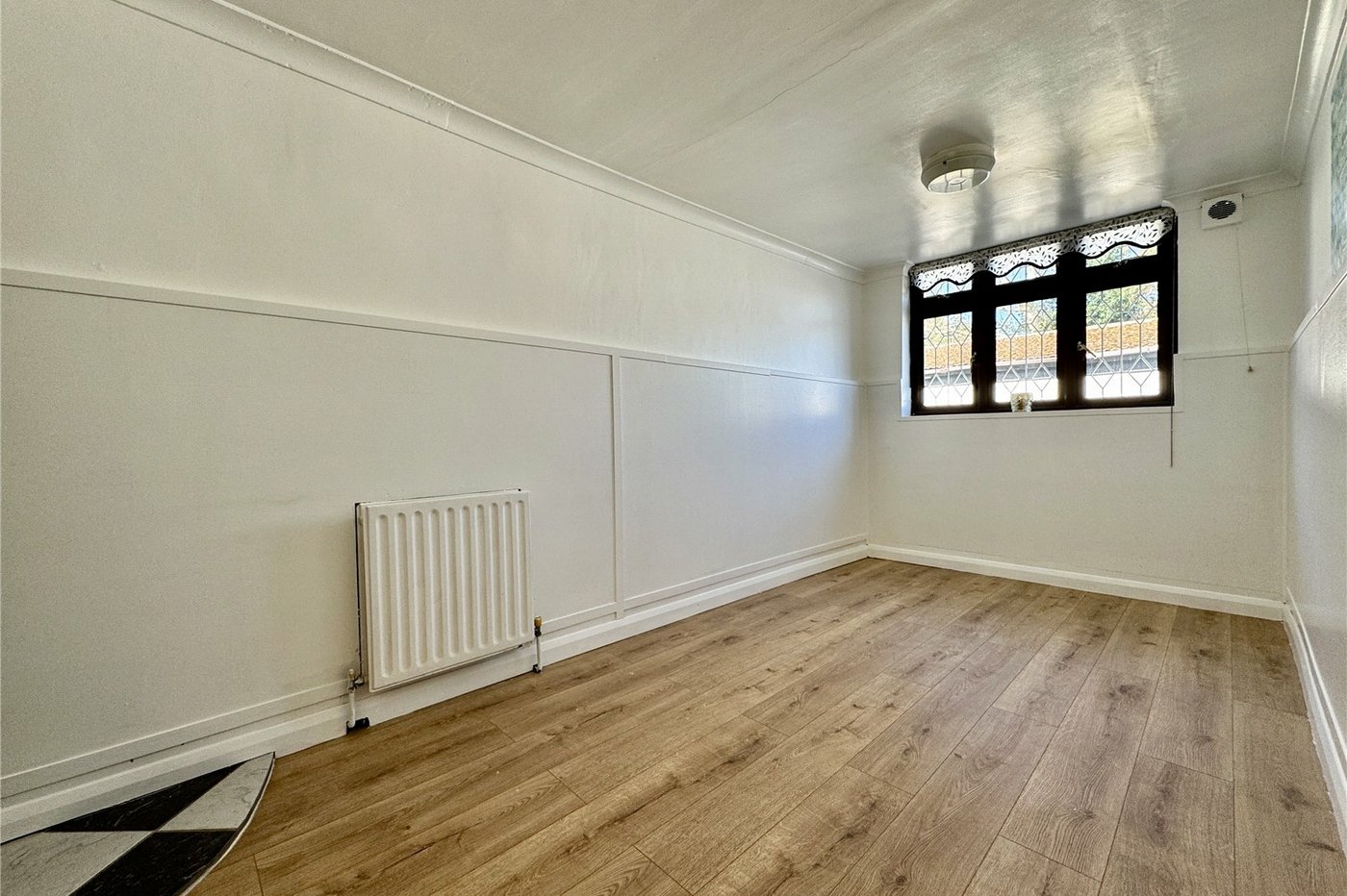 2 bedroom bungalow for sale in Swanley | Robinson Jackson