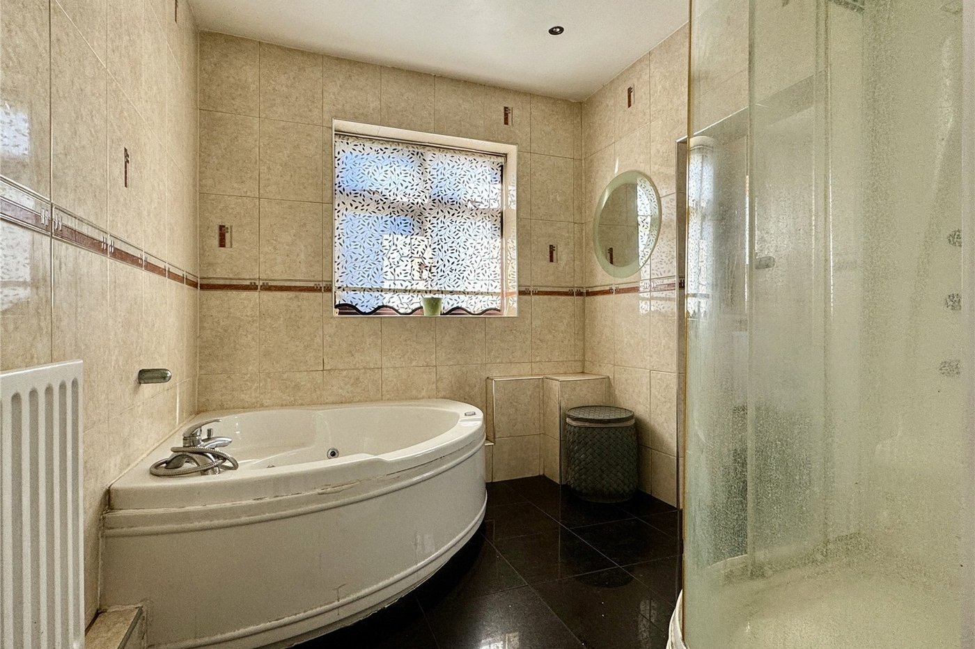 2 bedroom bungalow for sale in Swanley | Robinson Jackson