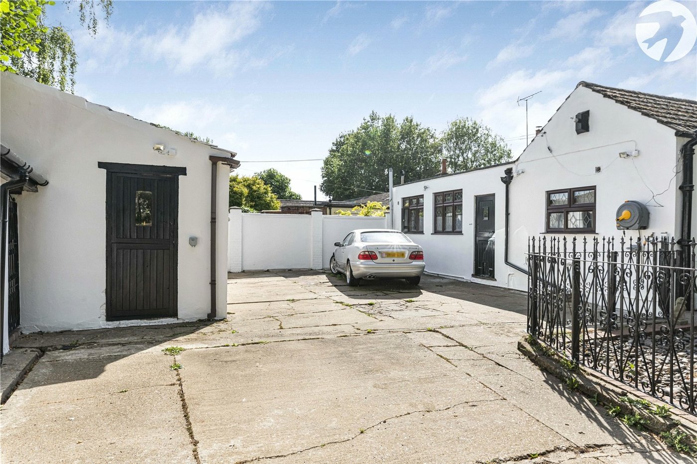 2 bedroom bungalow for sale in Swanley | Robinson Jackson