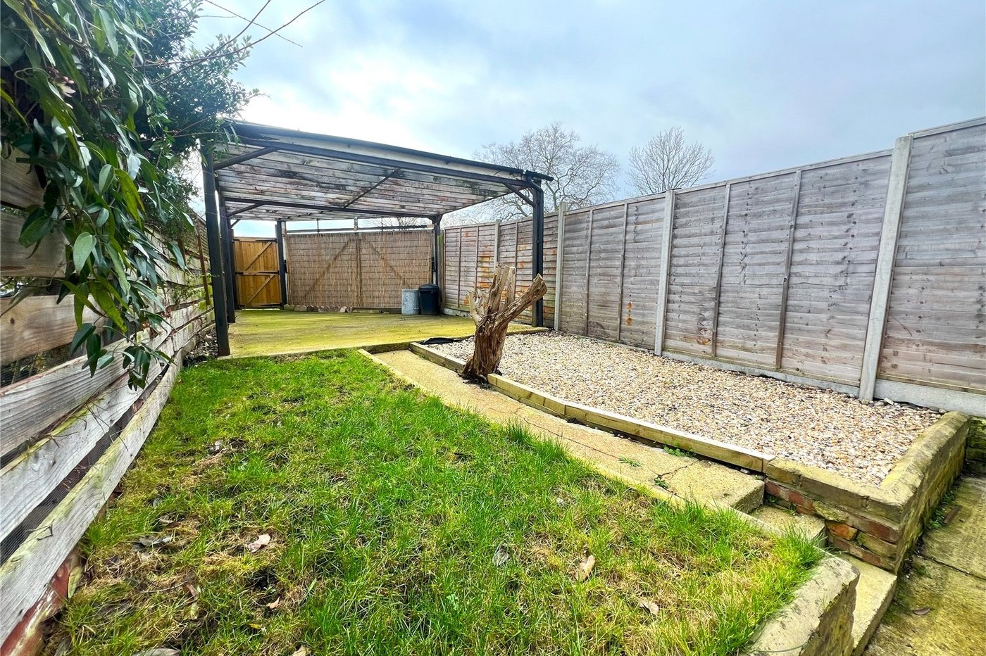 1 bedroom property for sale in Plumstead Common | Robinson Jackson