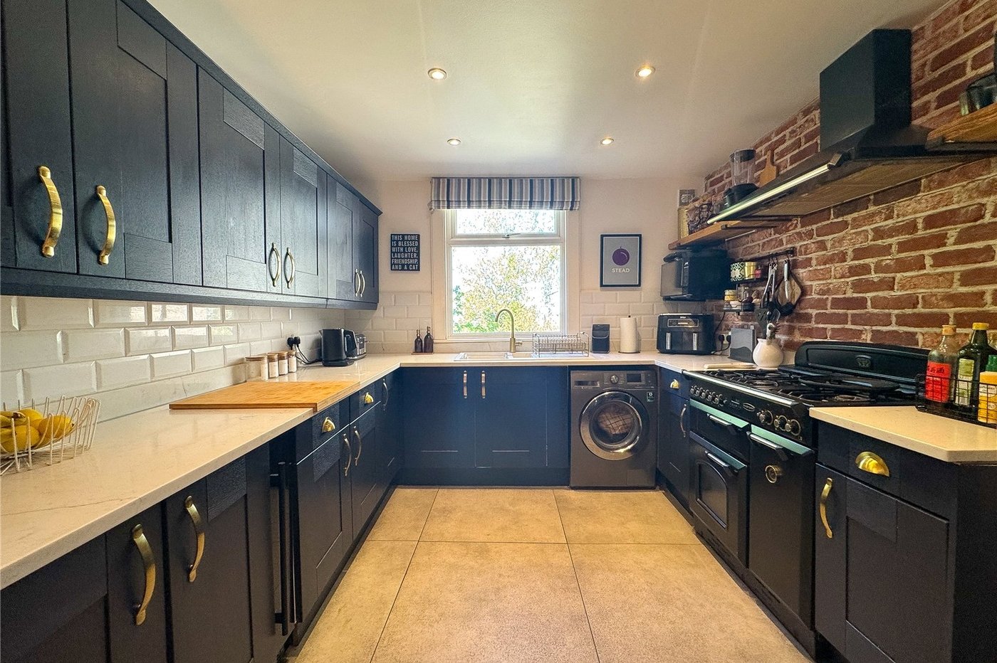 4 bedroom house for sale in Plumstead Common | Robinson Jackson