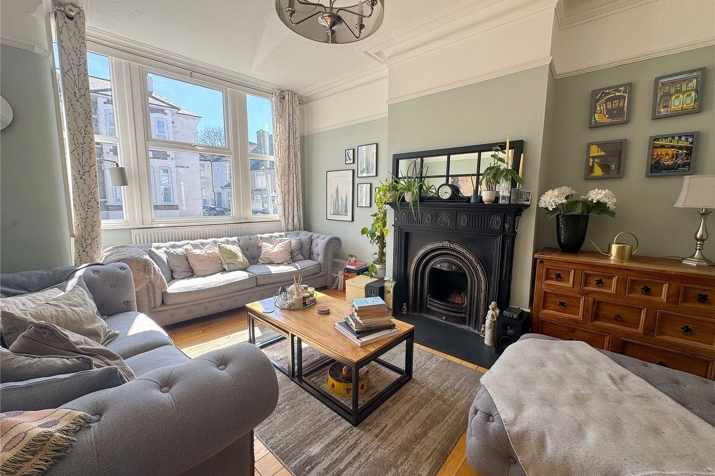 4 bedroom house for sale in Plumstead Common | Robinson Jackson