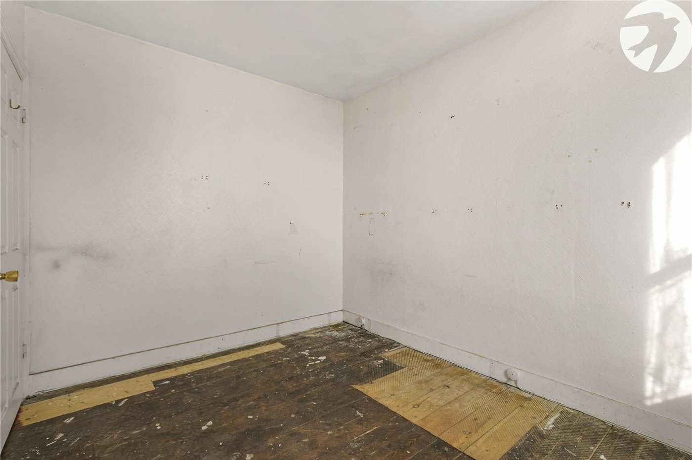 2 bedroom house for sale in Greenhithe | Robinson Jackson