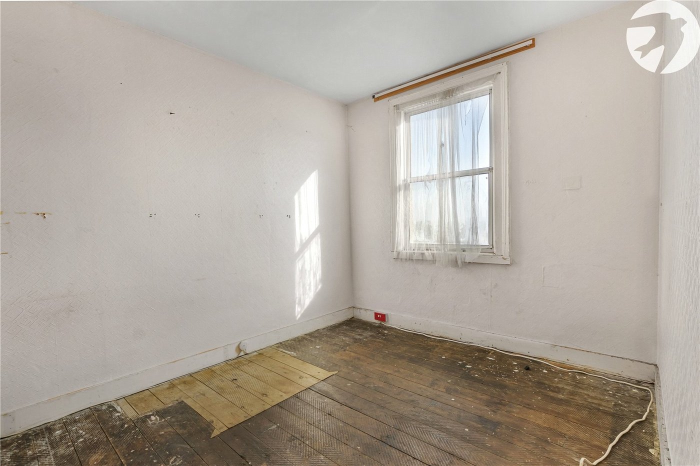 2 bedroom house for sale in Greenhithe | Robinson Jackson