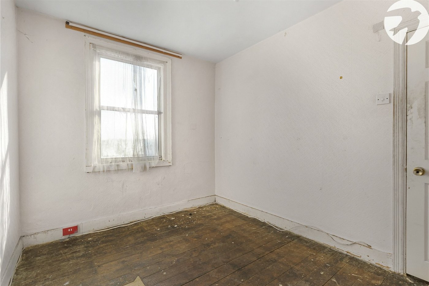 2 bedroom house for sale in Greenhithe | Robinson Jackson