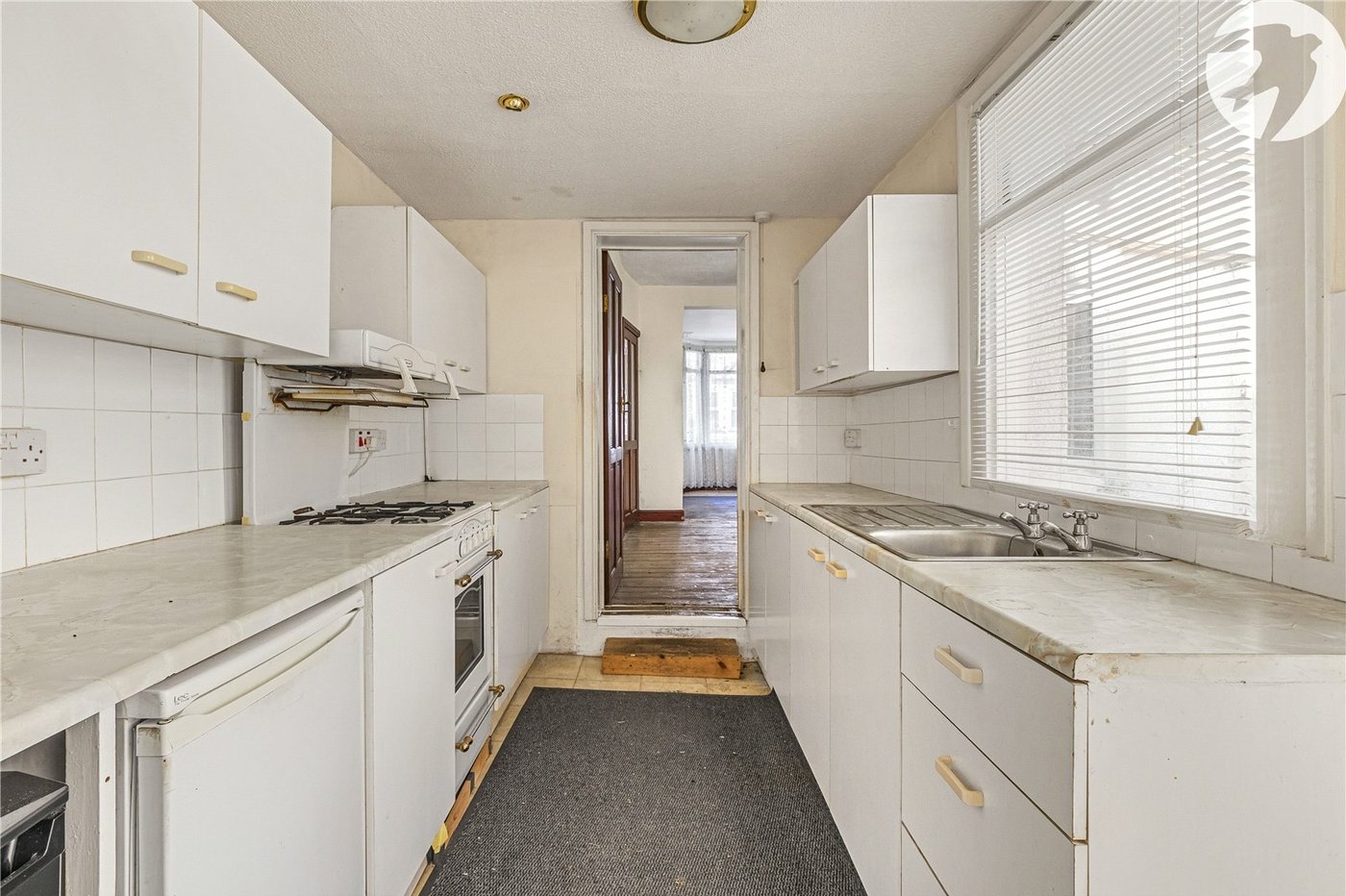 2 bedroom house for sale in Greenhithe | Robinson Jackson