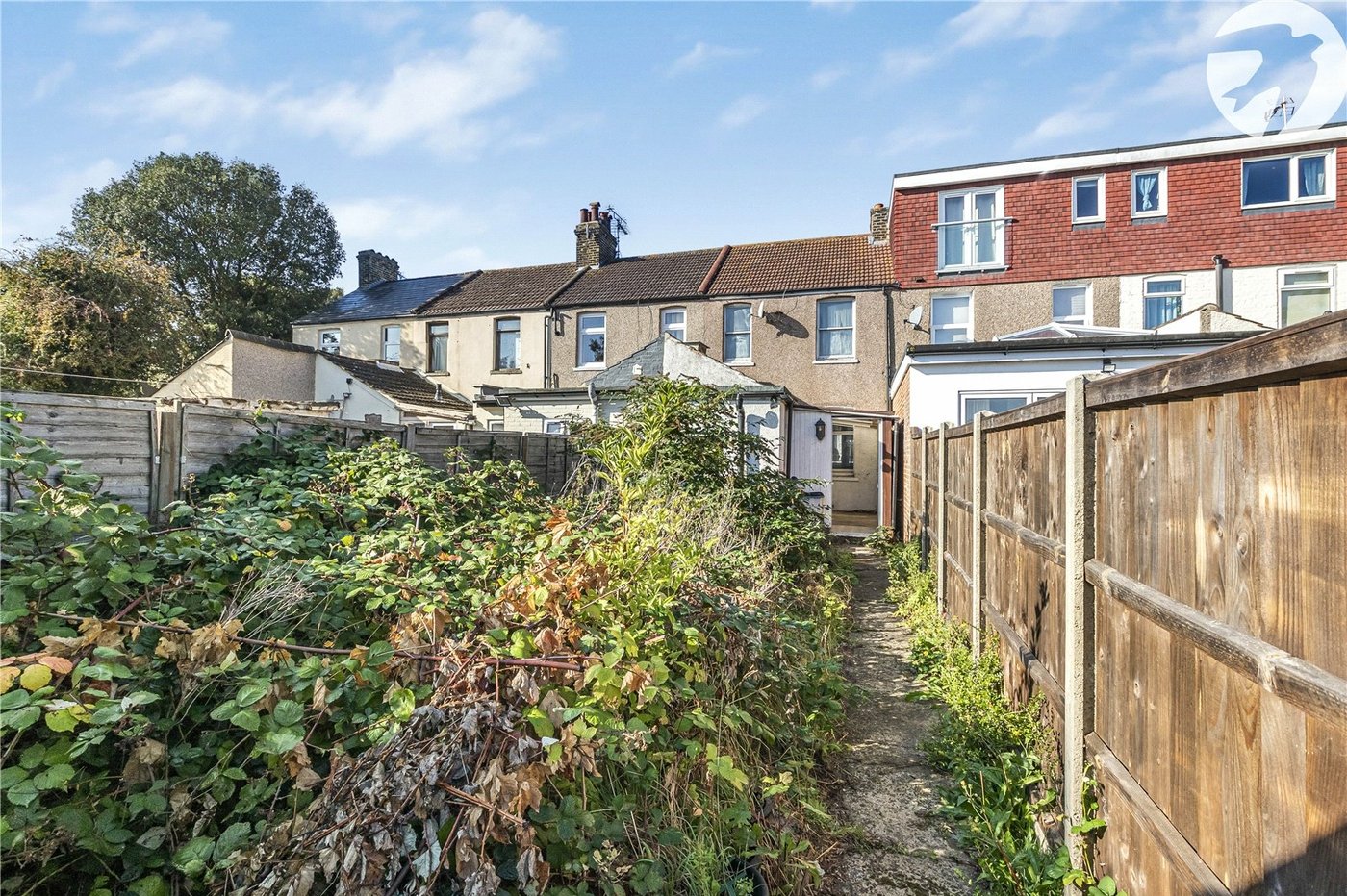 2 bedroom house for sale in Greenhithe | Robinson Jackson