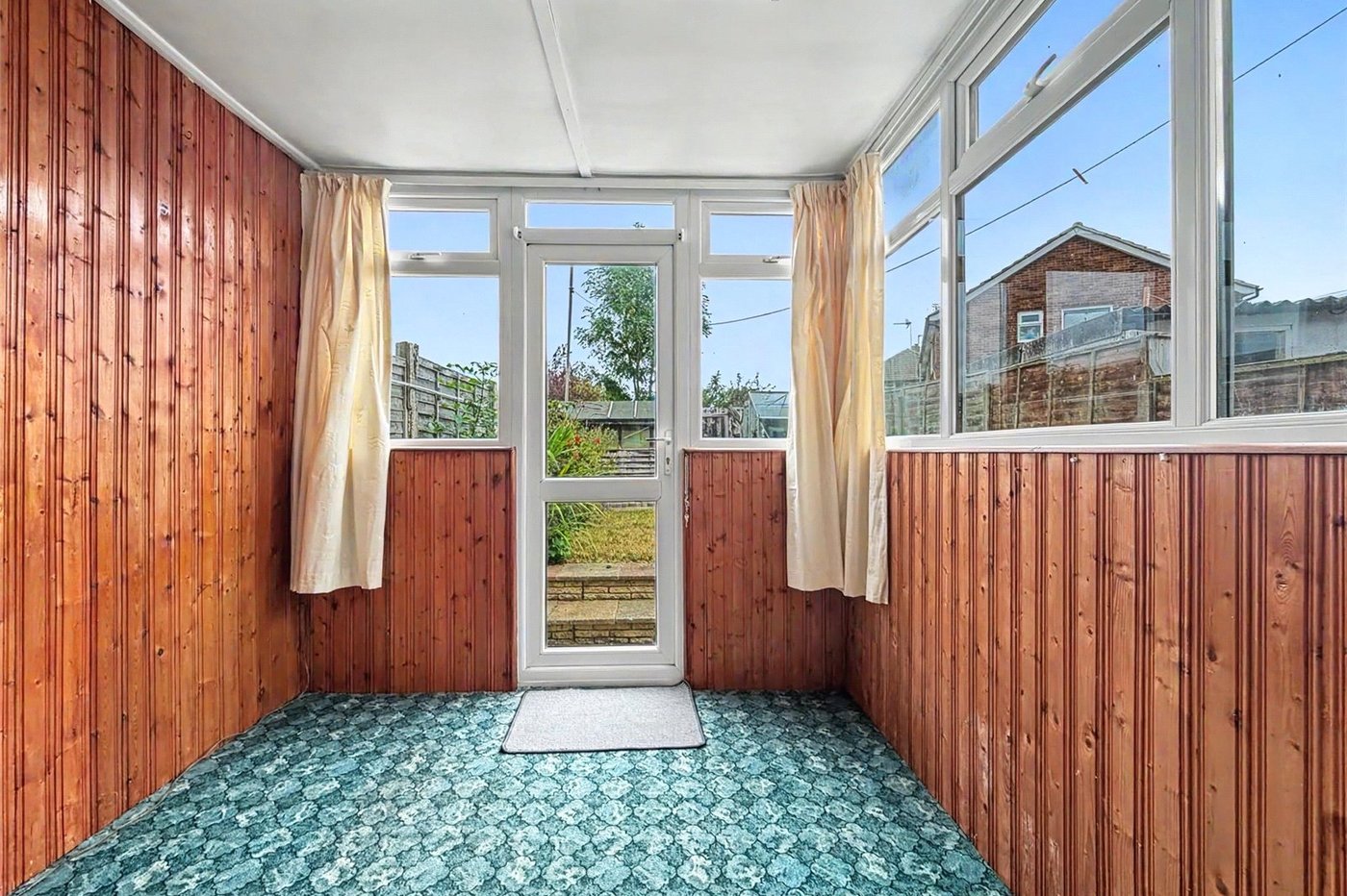 3 bedroom house for sale in Hempstead | Robinson Michael & Jackson
