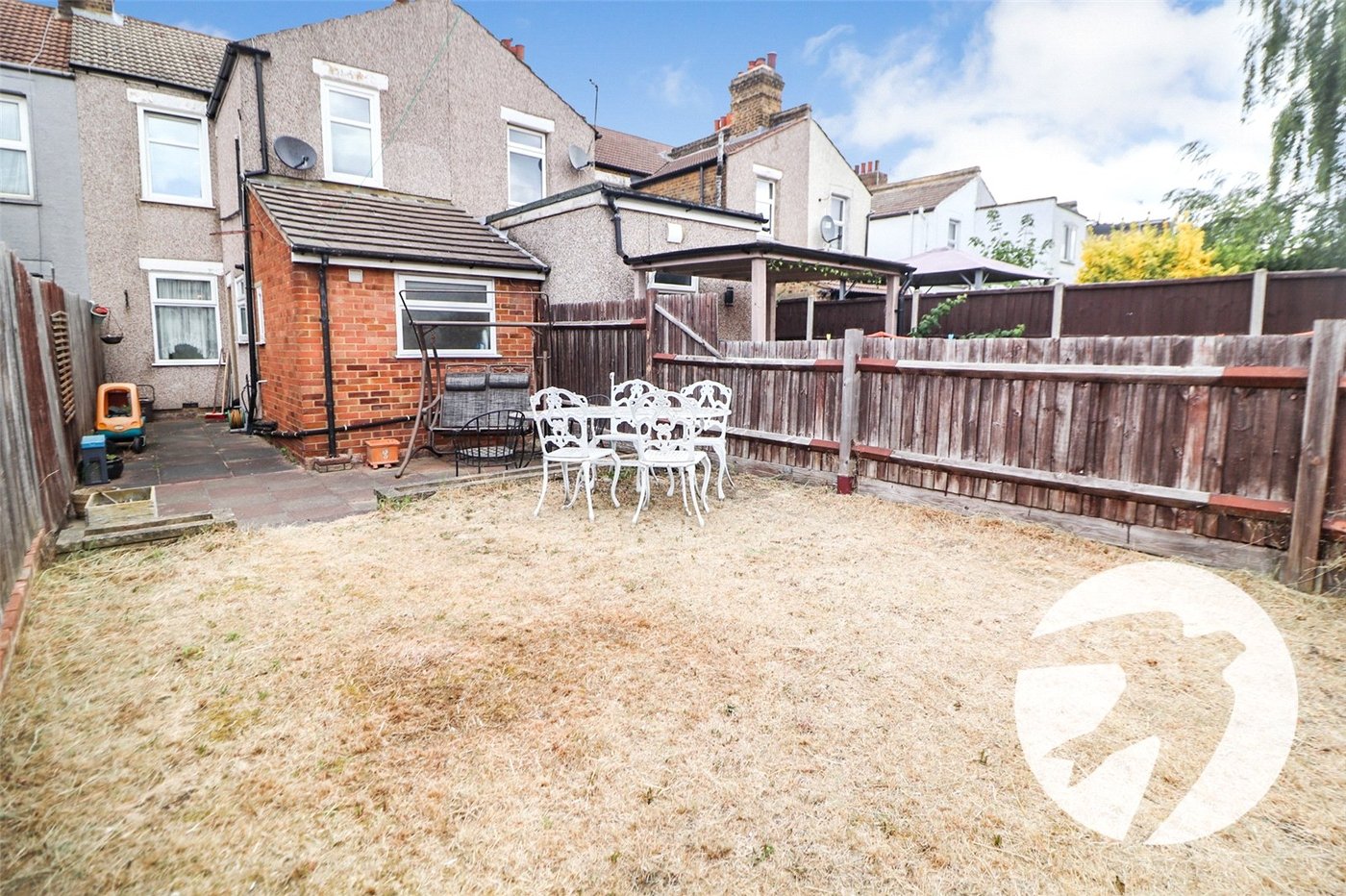 3 bedroom house for sale in Erith | Robinson Jackson