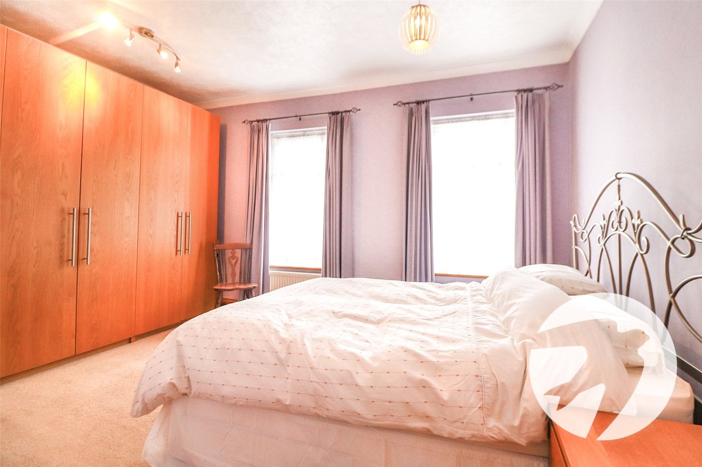 3 bedroom house for sale in Erith | Robinson Jackson