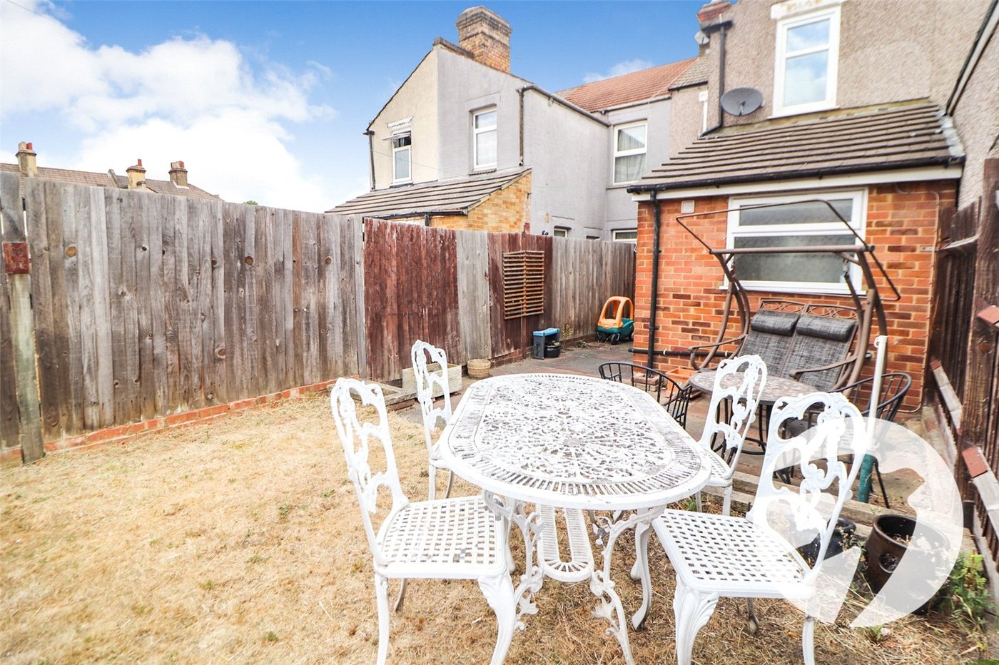 3 bedroom house for sale in Erith | Robinson Jackson