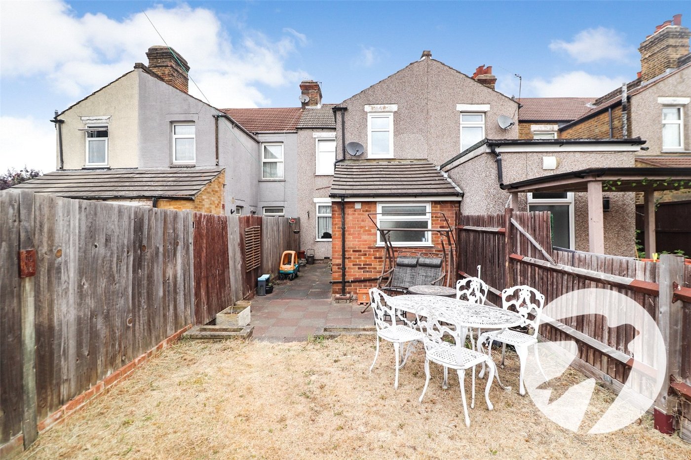 3 bedroom house for sale in Erith | Robinson Jackson