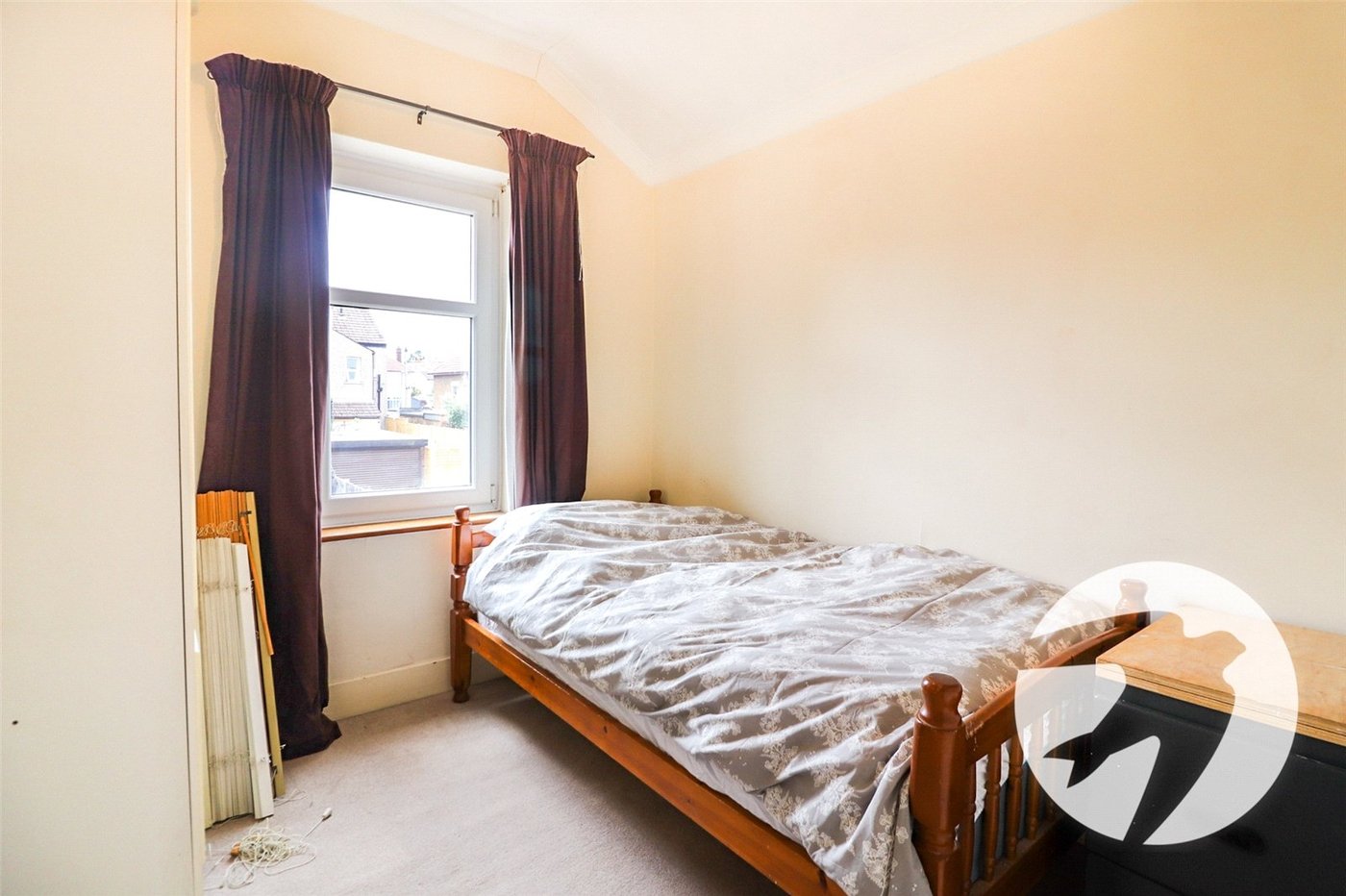 3 bedroom house for sale in Erith | Robinson Jackson