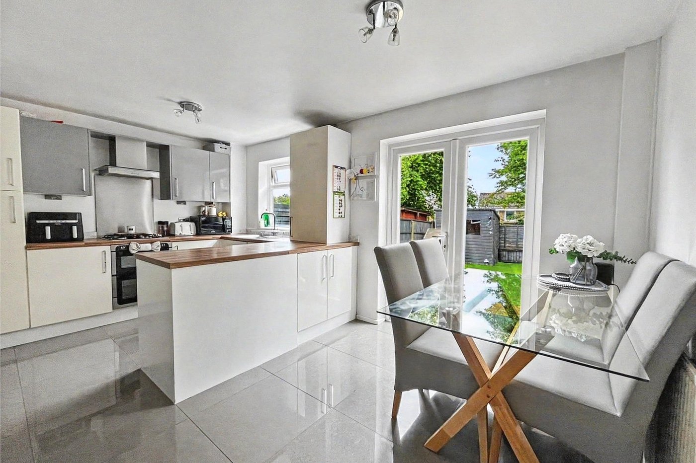 3 bedroom house for sale in Princes Park | Robinson Michael & Jackson