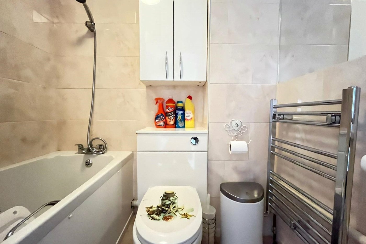 2 bedroom house for sale in Princes Park | Robinson Michael & Jackson