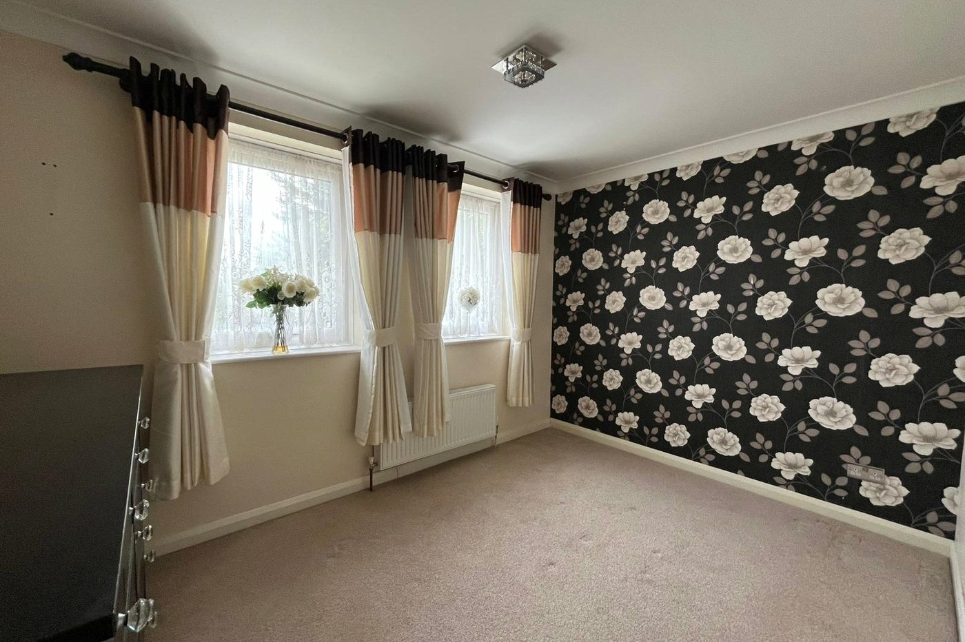 2 bedroom house for sale in Princes Park | Robinson Michael & Jackson