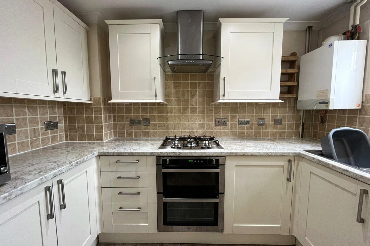 2 bedroom house for sale in Princes Park | Robinson Michael & Jackson