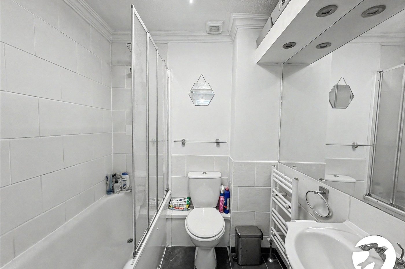 2 bedroom house for sale in Princes Park | Robinson Michael & Jackson