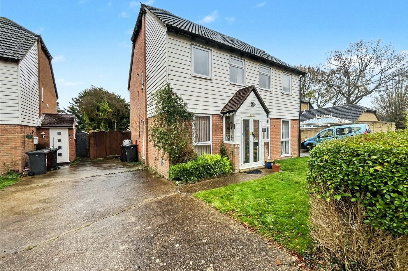 2 bedroom house for sale in Walderslade Woods | Robinson Michael & Jackson