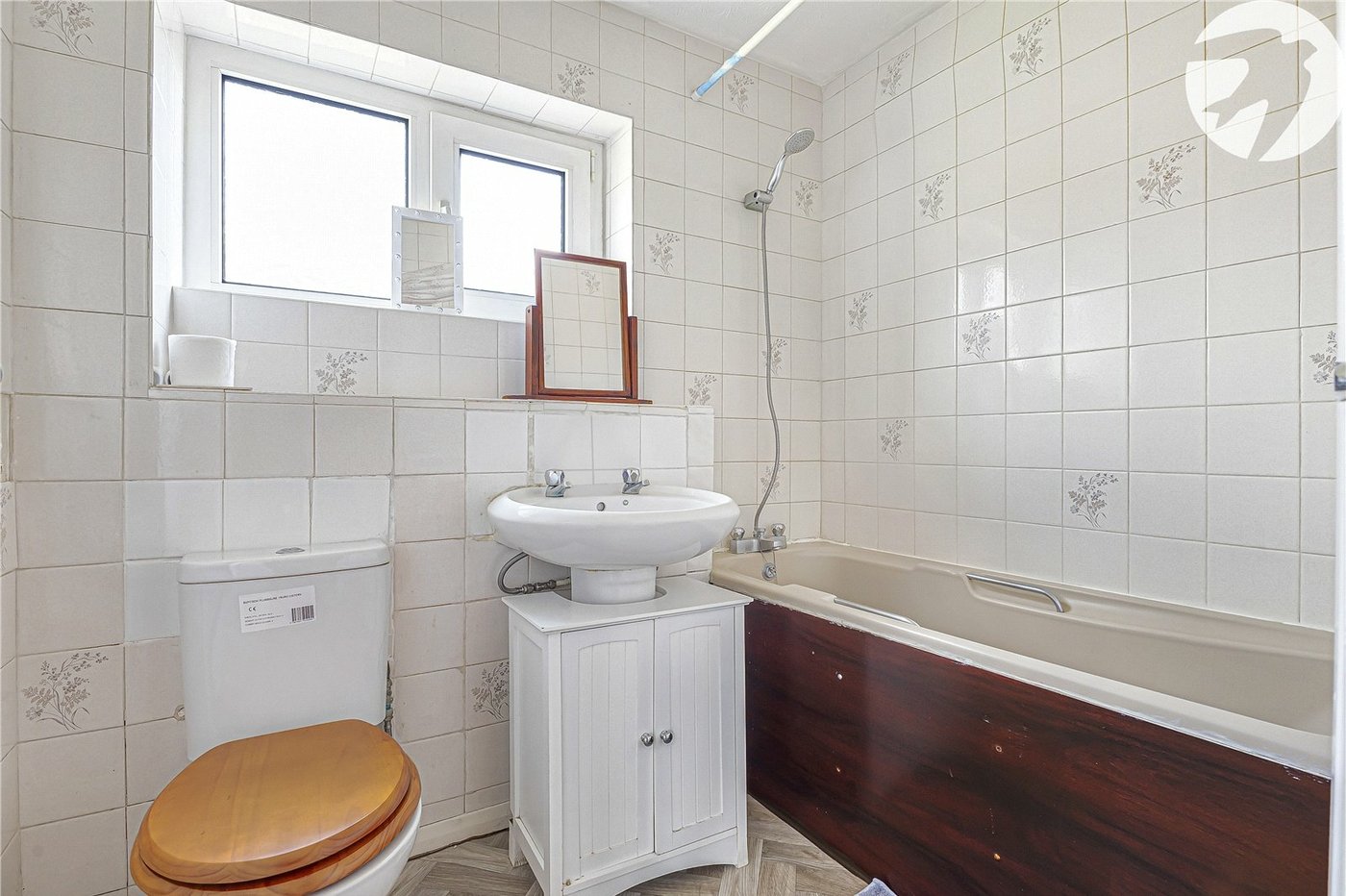 3 bedroom house for sale in Dartford | Robinson Jackson