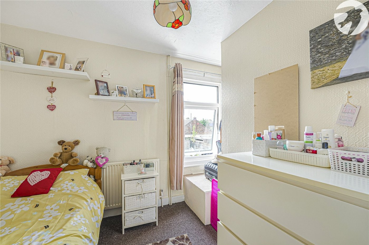 3 bedroom house for sale in Swanscombe | Robinson Jackson