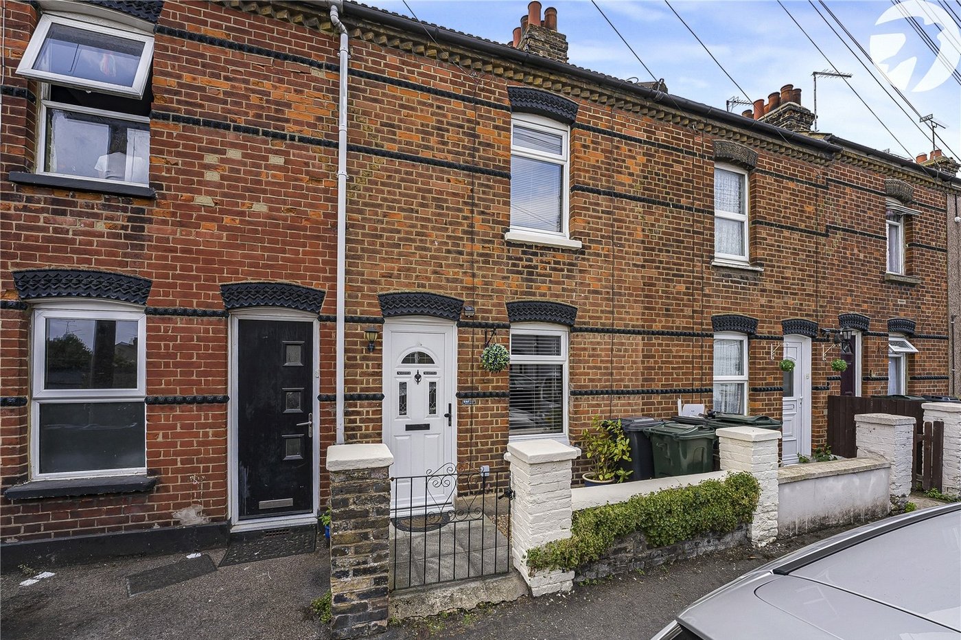 3 bedroom house for sale in Swanscombe | Robinson Jackson