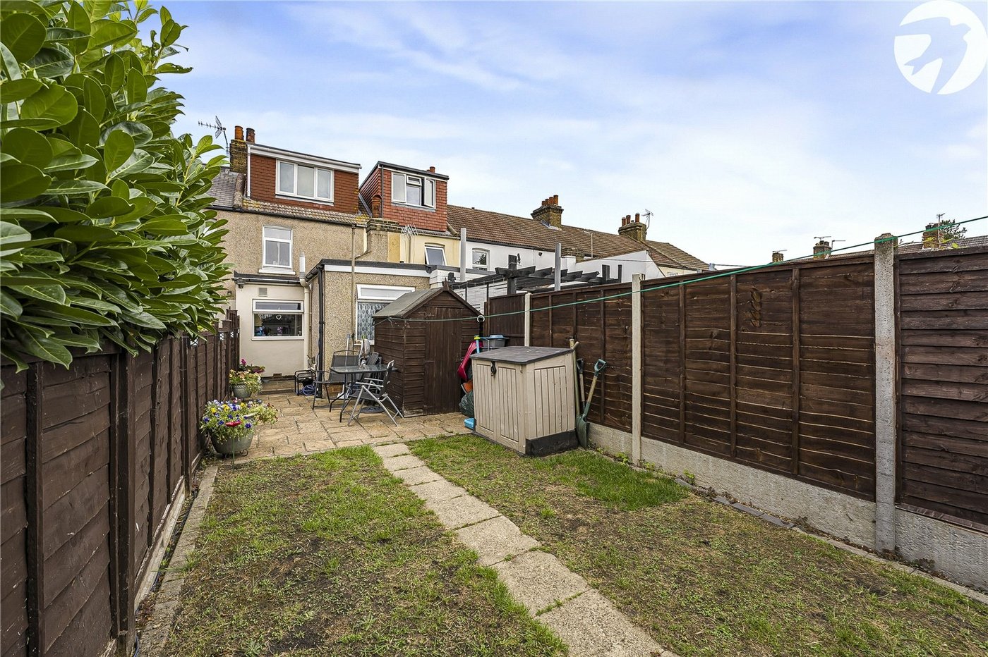 3 bedroom house for sale in Swanscombe | Robinson Jackson