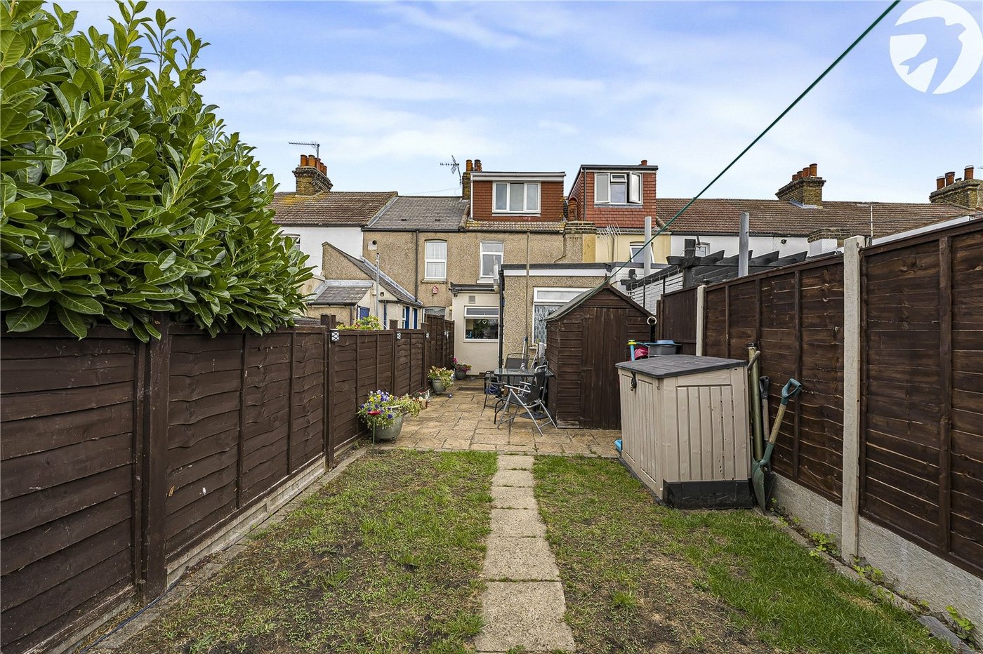3 bedroom house for sale in Swanscombe | Robinson Jackson