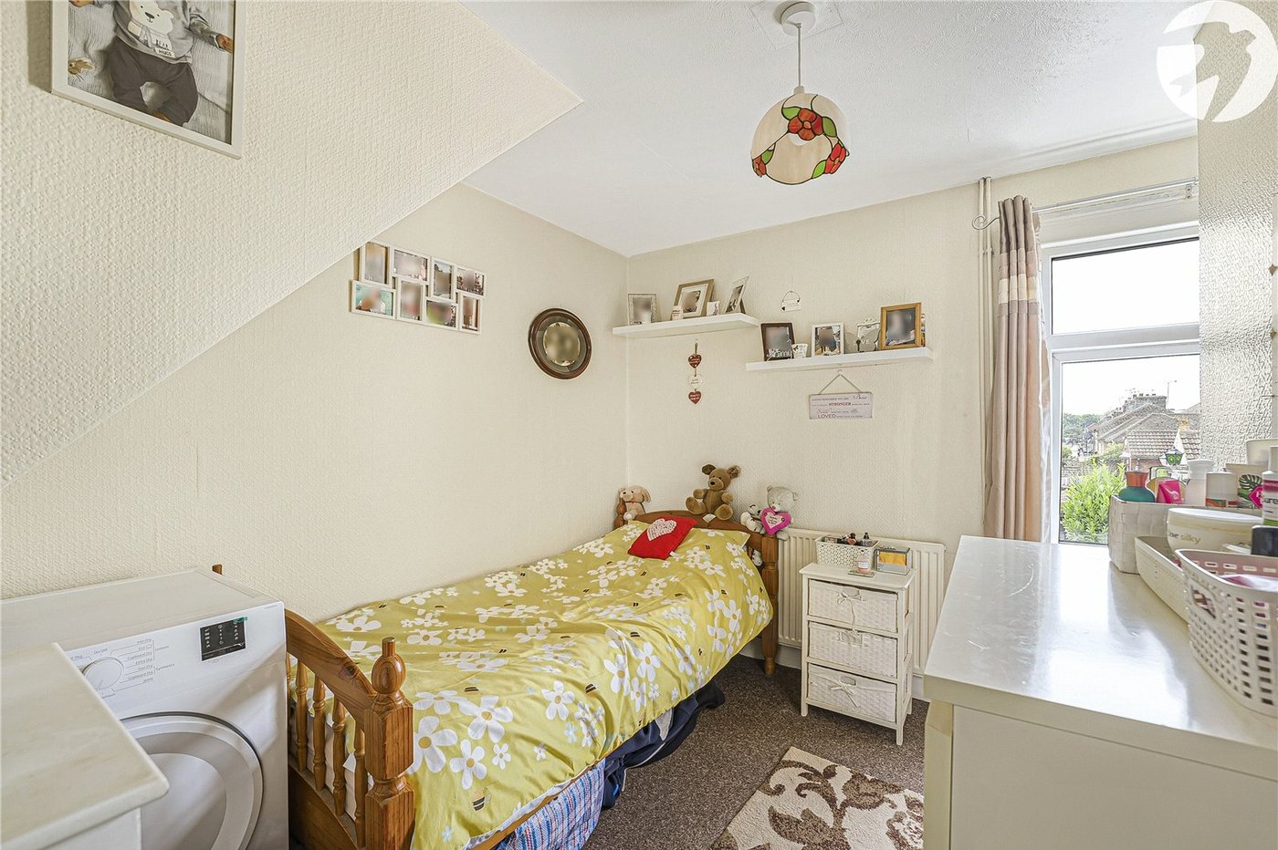 3 bedroom house for sale in Swanscombe | Robinson Jackson