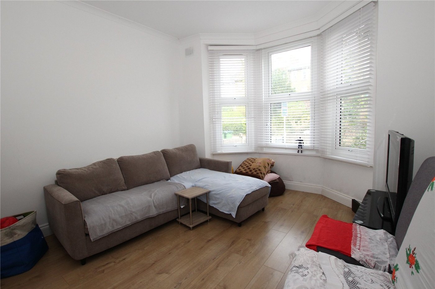 2 bedroom property for sale in Woolwich | Robinson Jackson