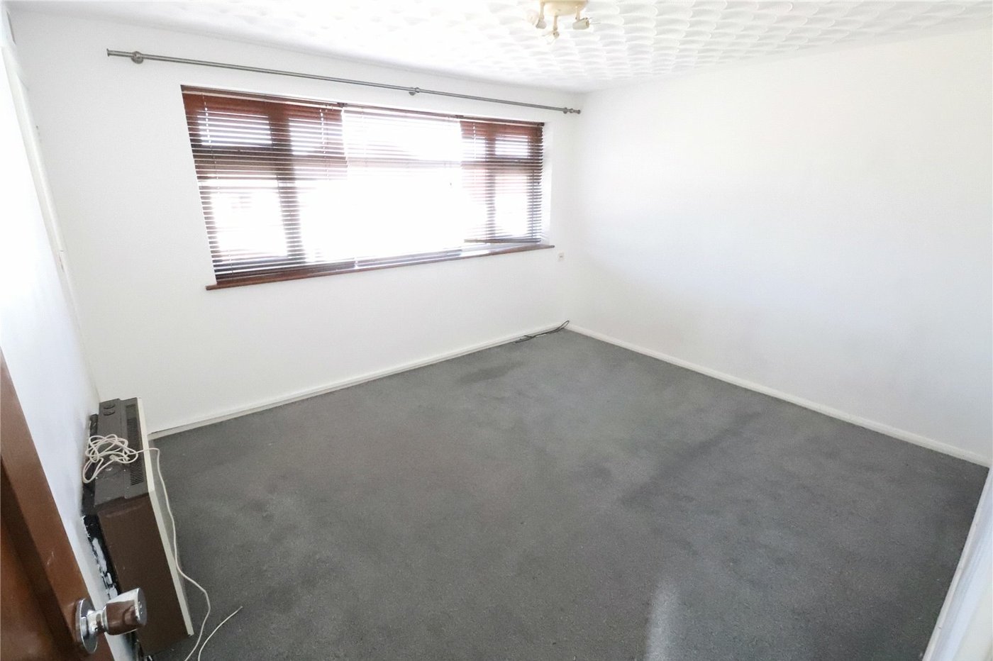 2 bedroom property for sale in Belvedere | Robinson Jackson