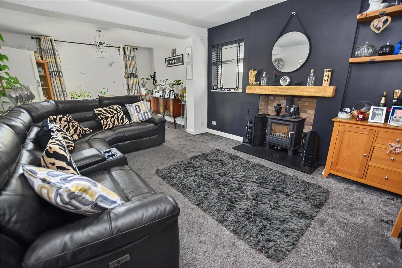 3 bedroom bungalow for sale in Bexleyheath | Robinson Jackson