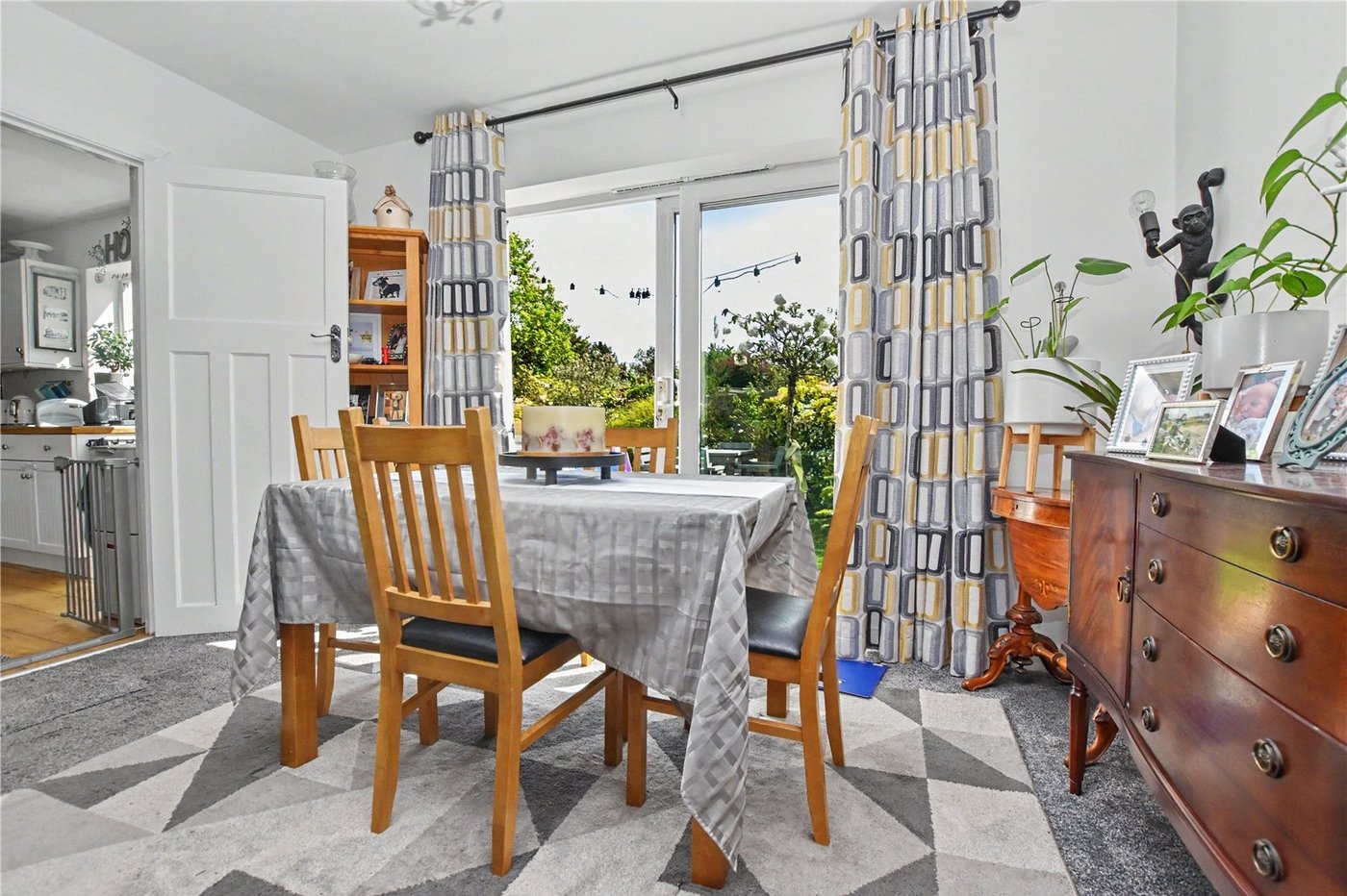 3 bedroom bungalow for sale in Bexleyheath | Robinson Jackson