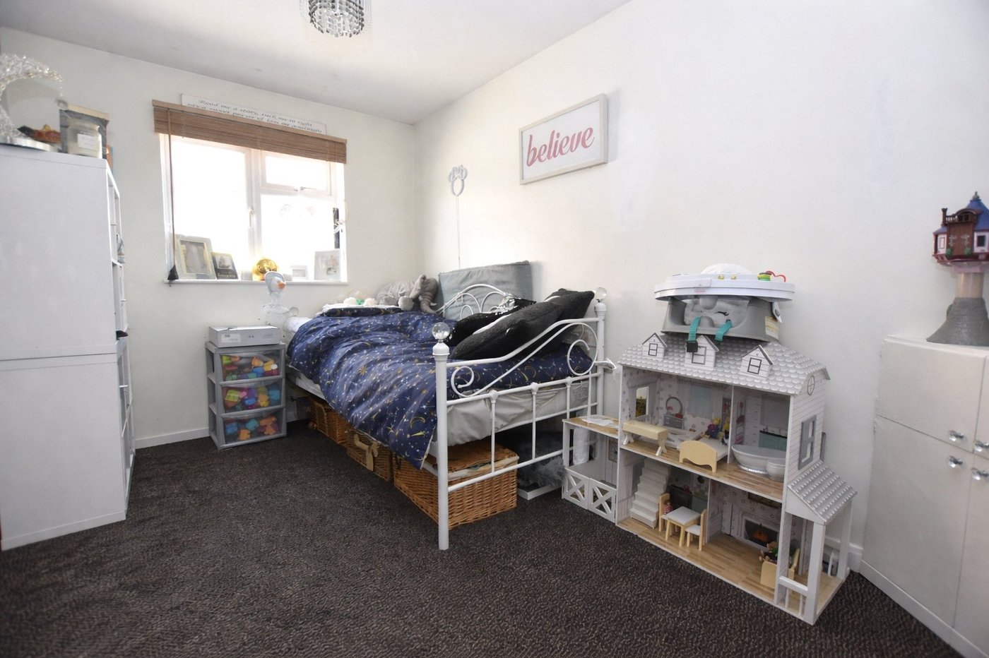 3 bedroom bungalow for sale in Bexleyheath | Robinson Jackson
