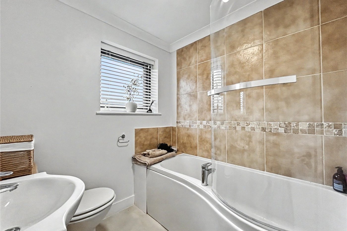 2 bedroom house for sale in Gillingham | Robinson Michael & Jackson