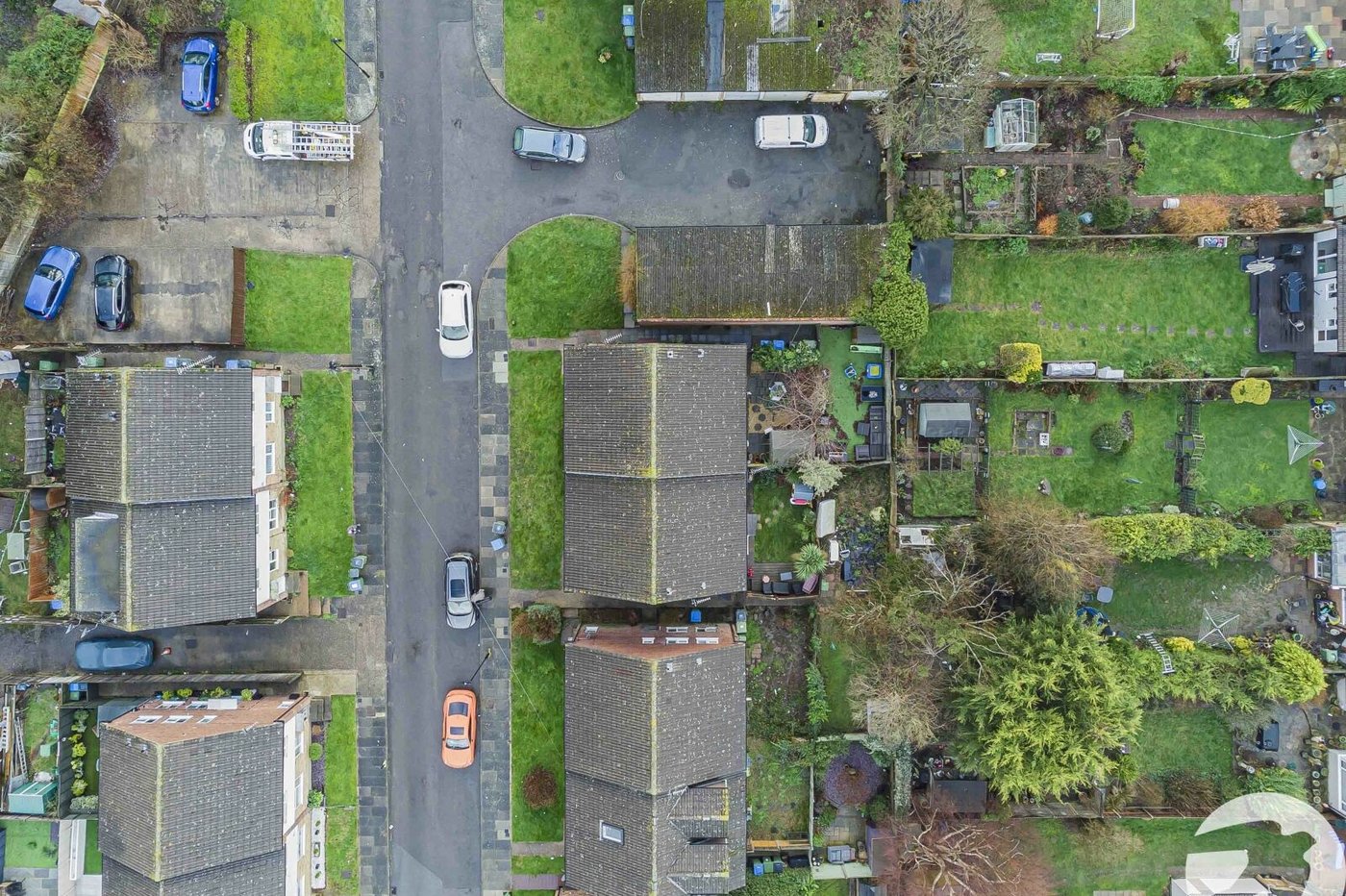 2 bedroom property for sale in London | Robinson Jackson