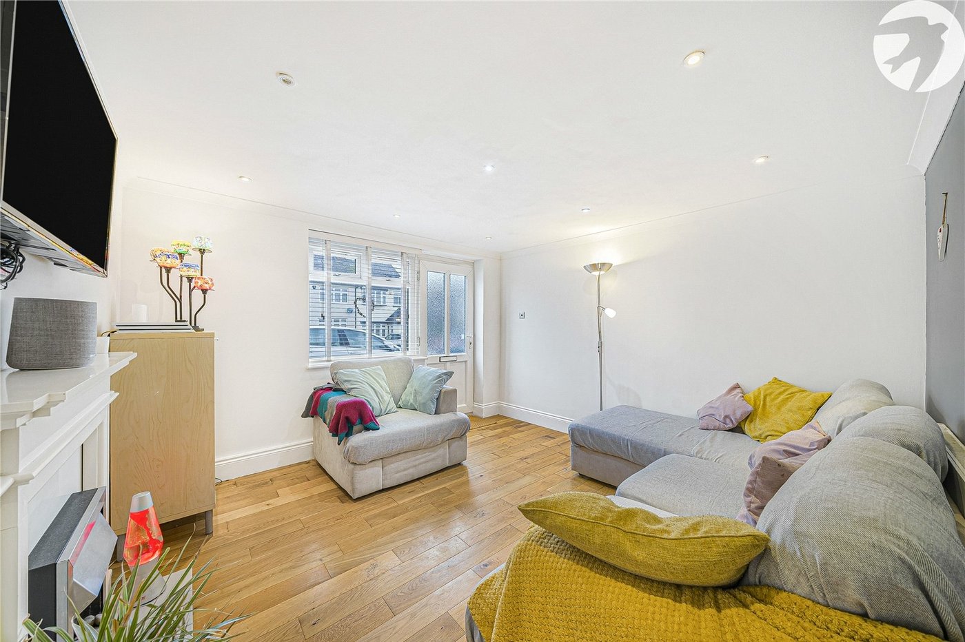 2 bedroom property for sale in Dartford | Robinson Jackson