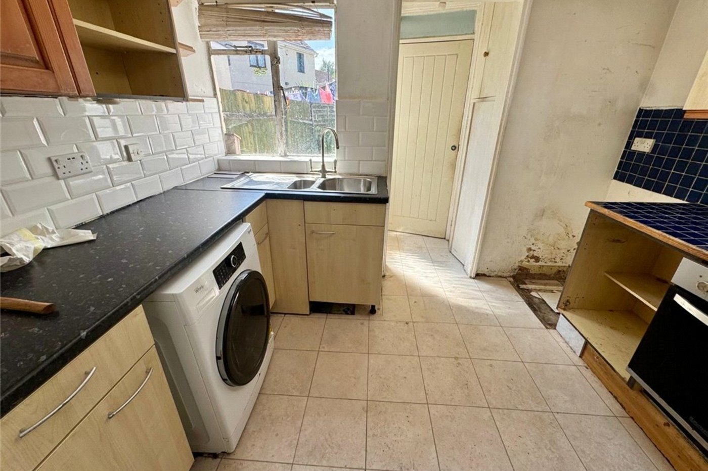 2 bedroom house for sale in Farnborough Village | Robinson Jackson