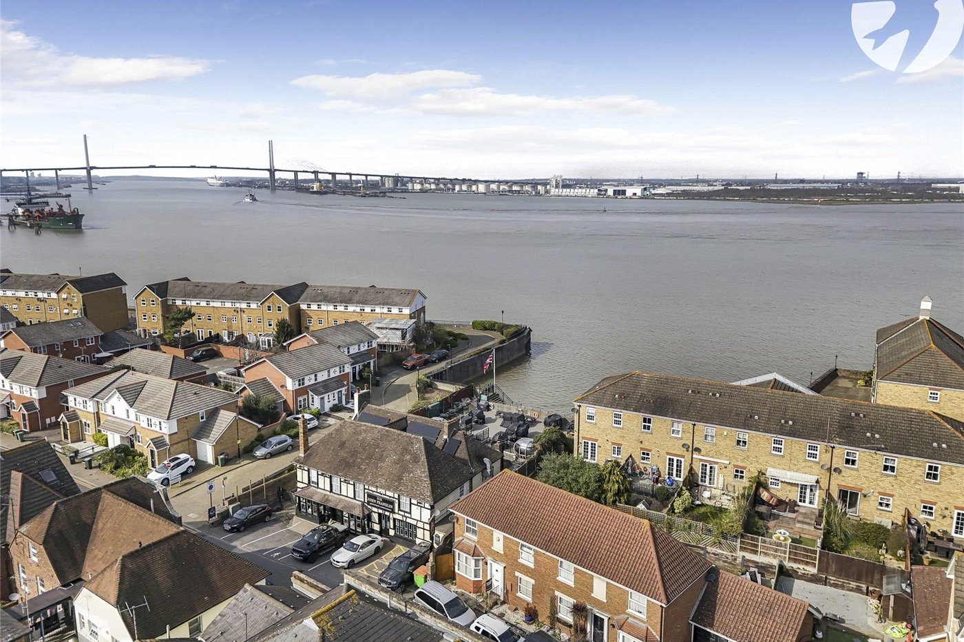 3 bedroom house for sale in Greenhithe | Robinson Jackson