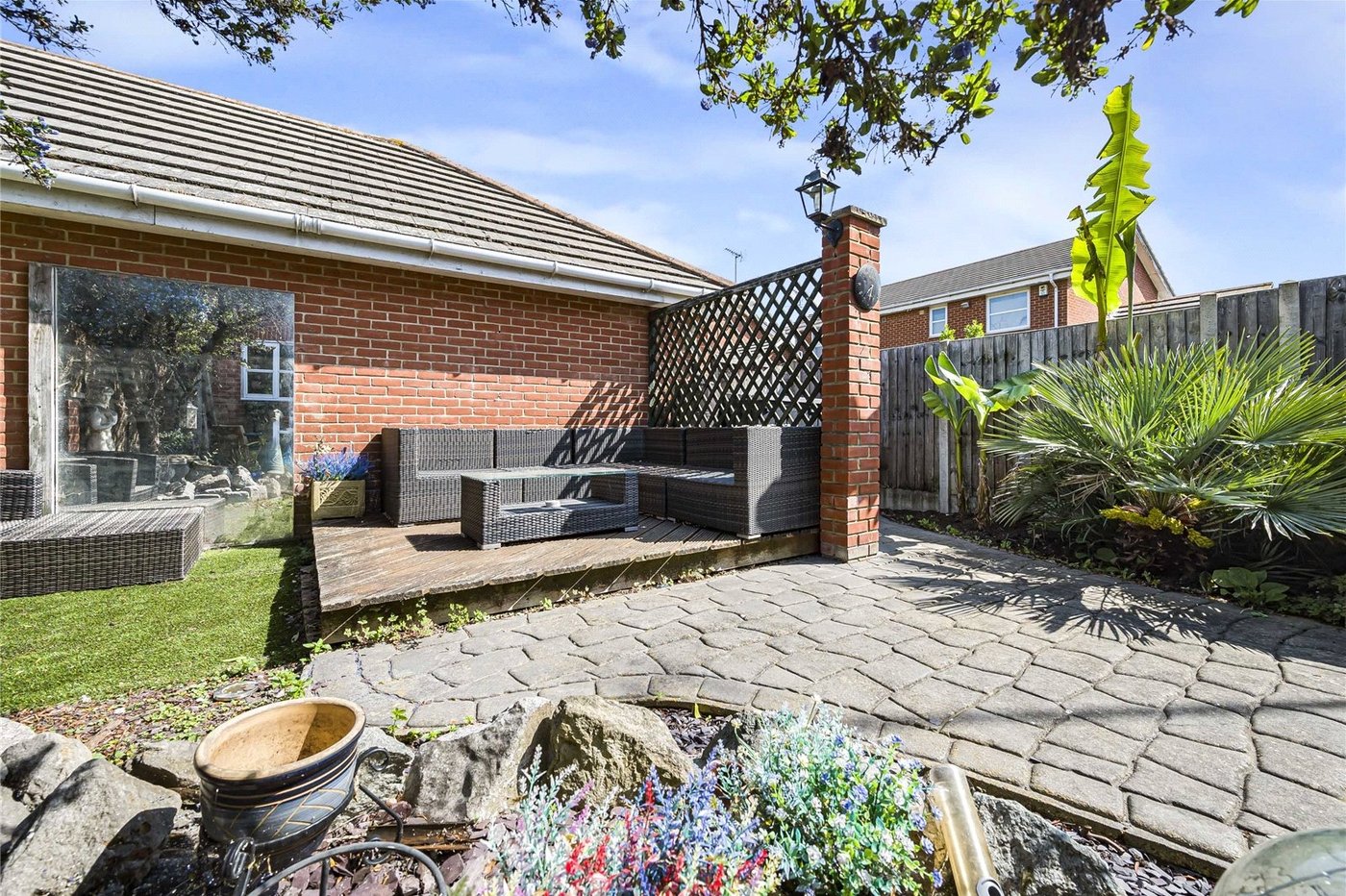 2 bedroom house for sale in Greenhithe | Robinson Jackson
