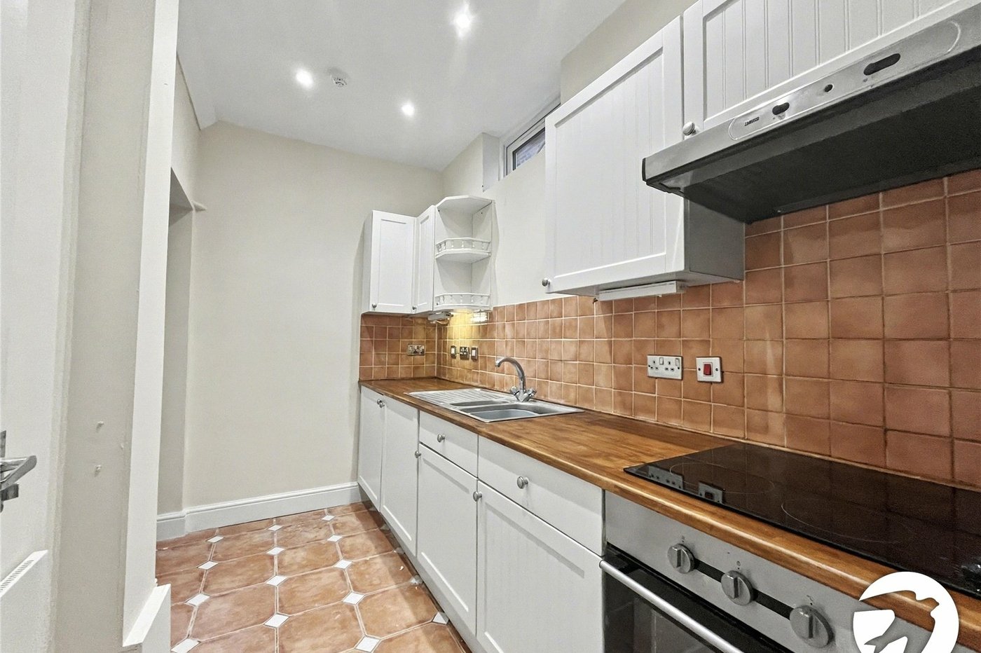 1 bedroom property for sale in Newington | Robinson Michael & Jackson