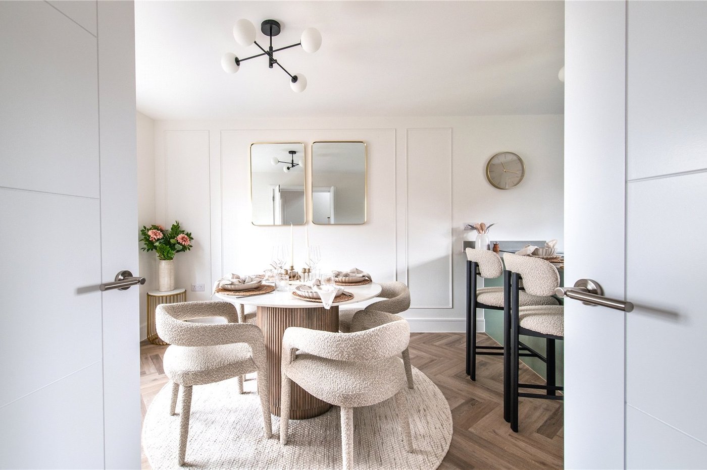 4 bedroom house for sale in Newington | Robinson Michael & Jackson