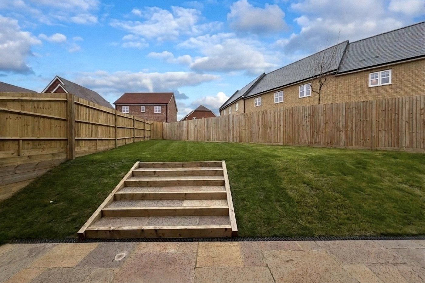 4 bedroom house for sale in Newington | Robinson Michael & Jackson