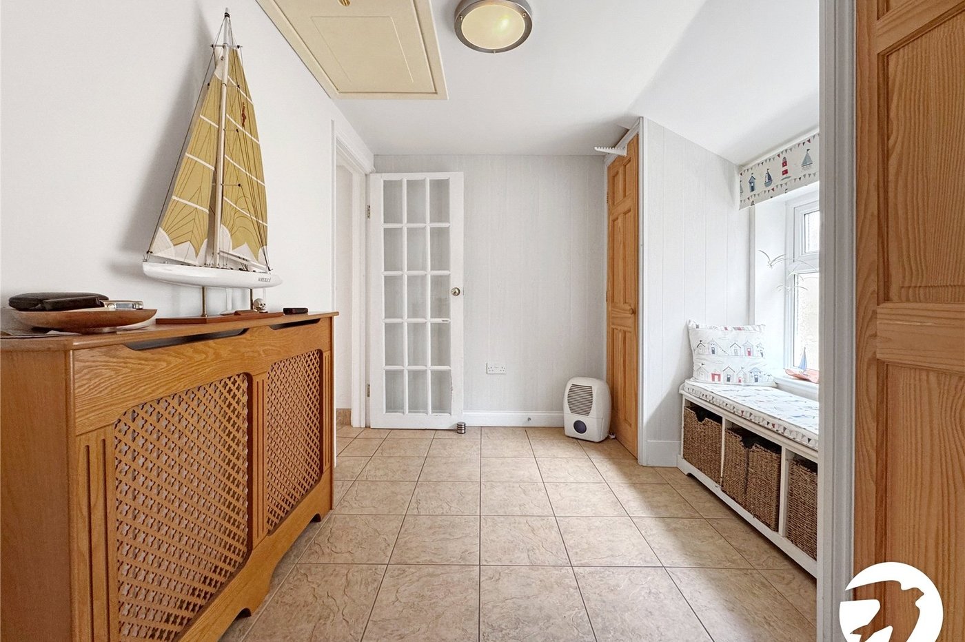 2 bedroom house for sale in Newington | Robinson Michael & Jackson