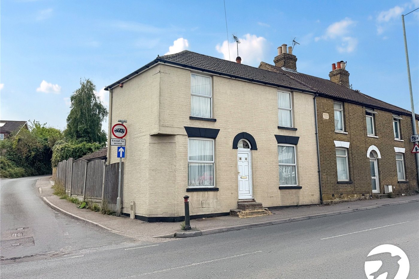 2 bedroom house for sale in Newington | Robinson Michael & Jackson